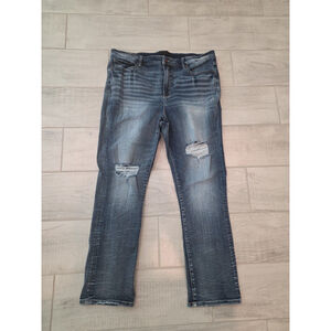 BUCKLE BLACK Fit No. 75 Women's Size 36 Straight Leg Distressed Stretch Jeans